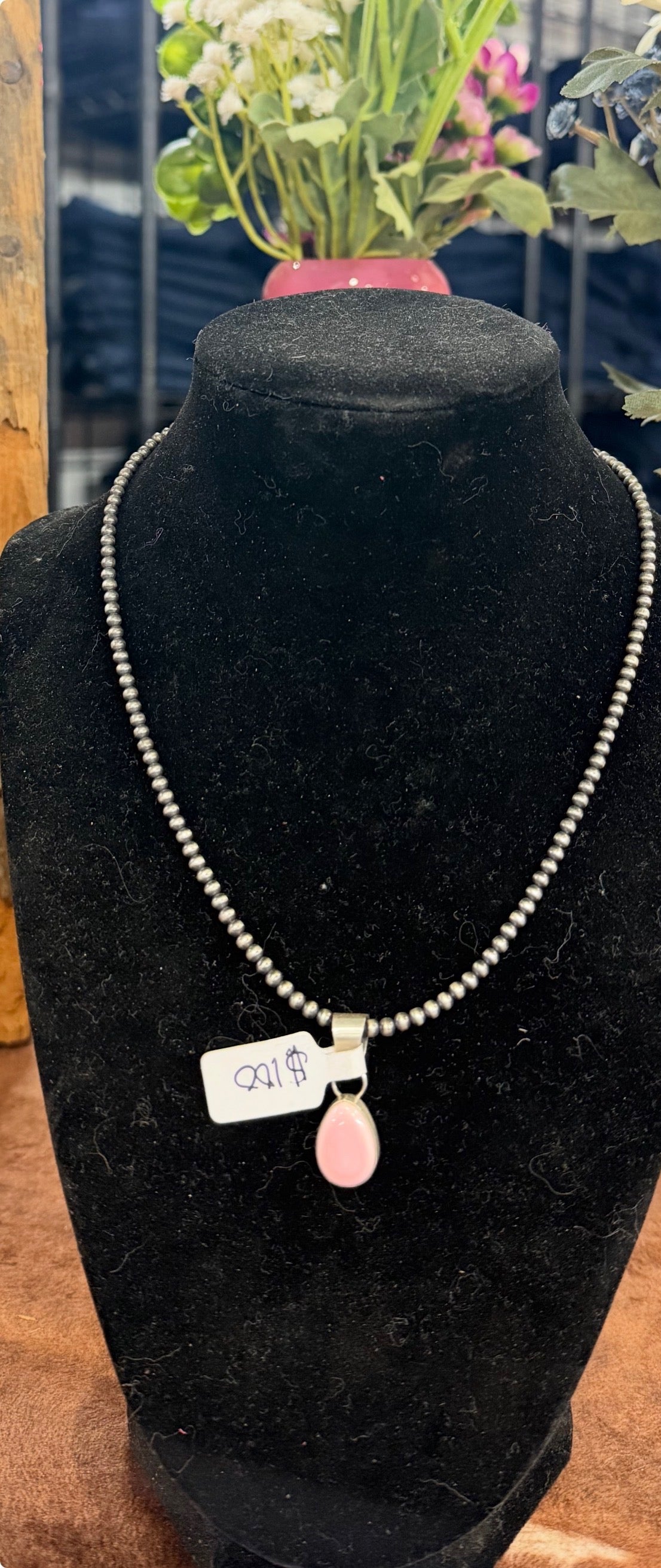 Pink conch pendent