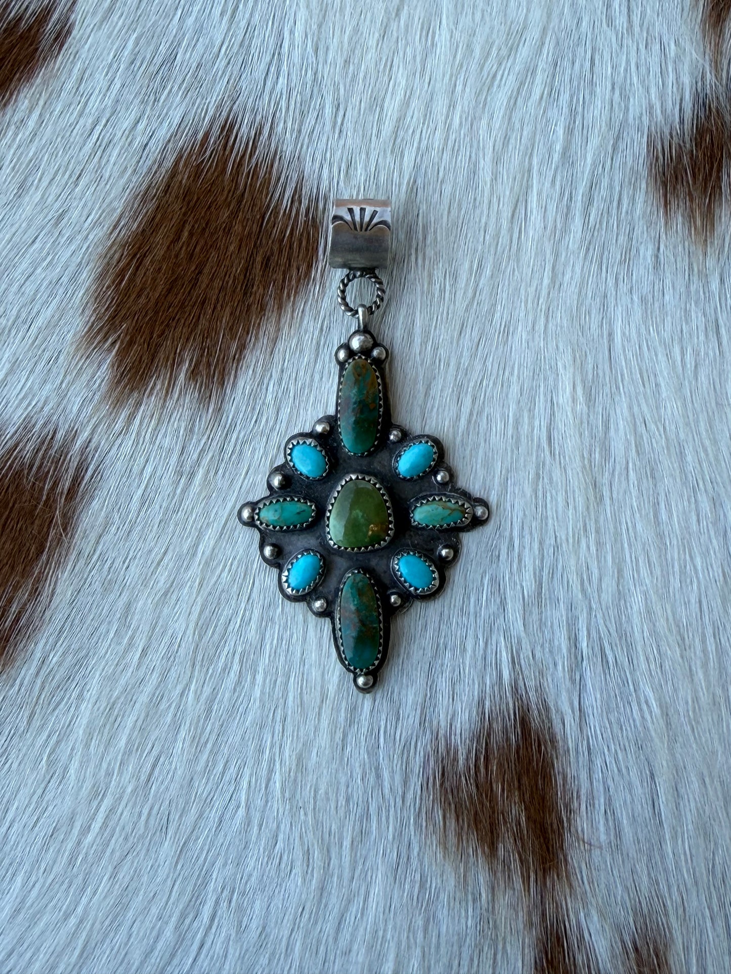 Sonoran and kingman pendant