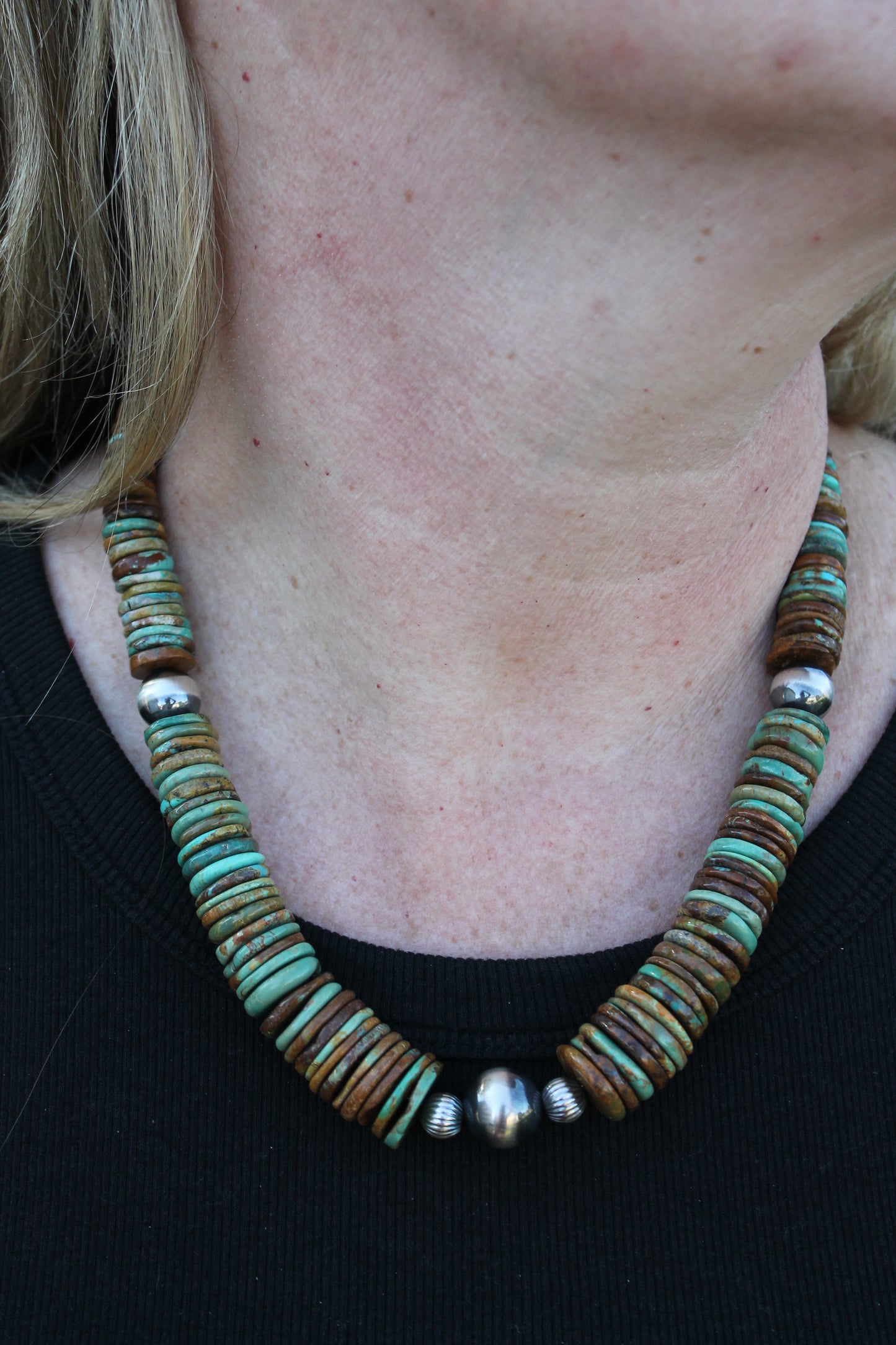 Short turquoise statement