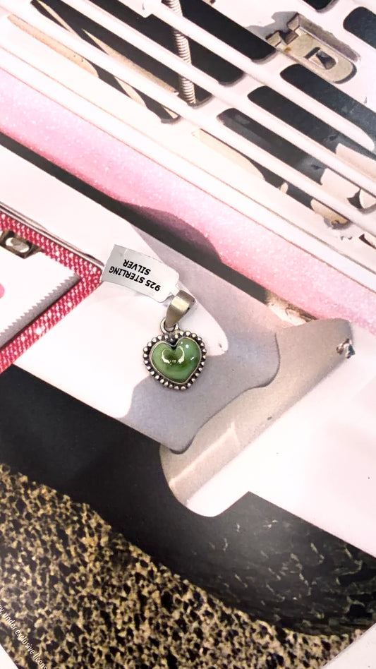 Heart pendent